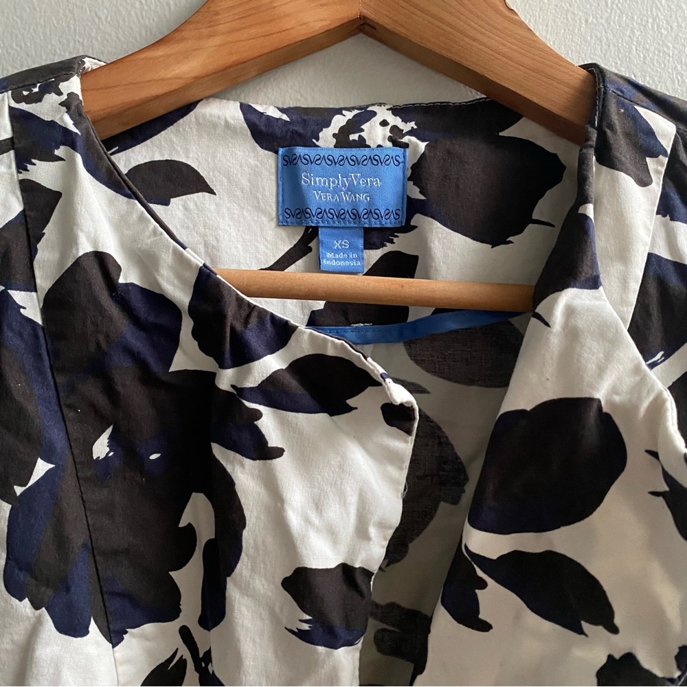 Simply Vera Vera Wang short sleeve jacket